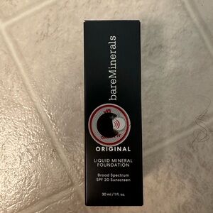 NEW Bare Minerals Liquid Foundation